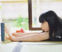 樱花下的女生_www.qqtu8.net